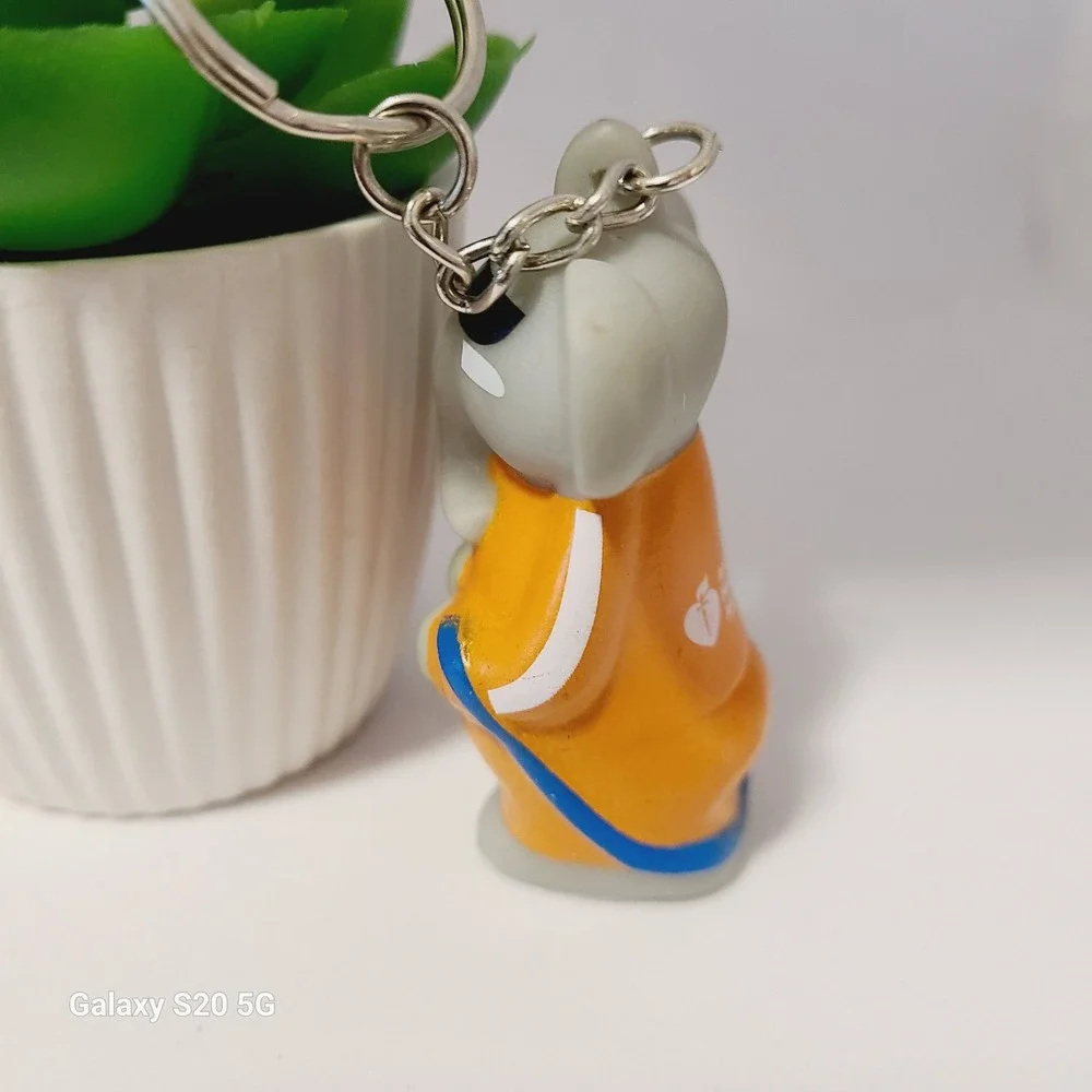 American Heart‎ Association Elephant Keychain Gray Orange Collectible Pre-Owned